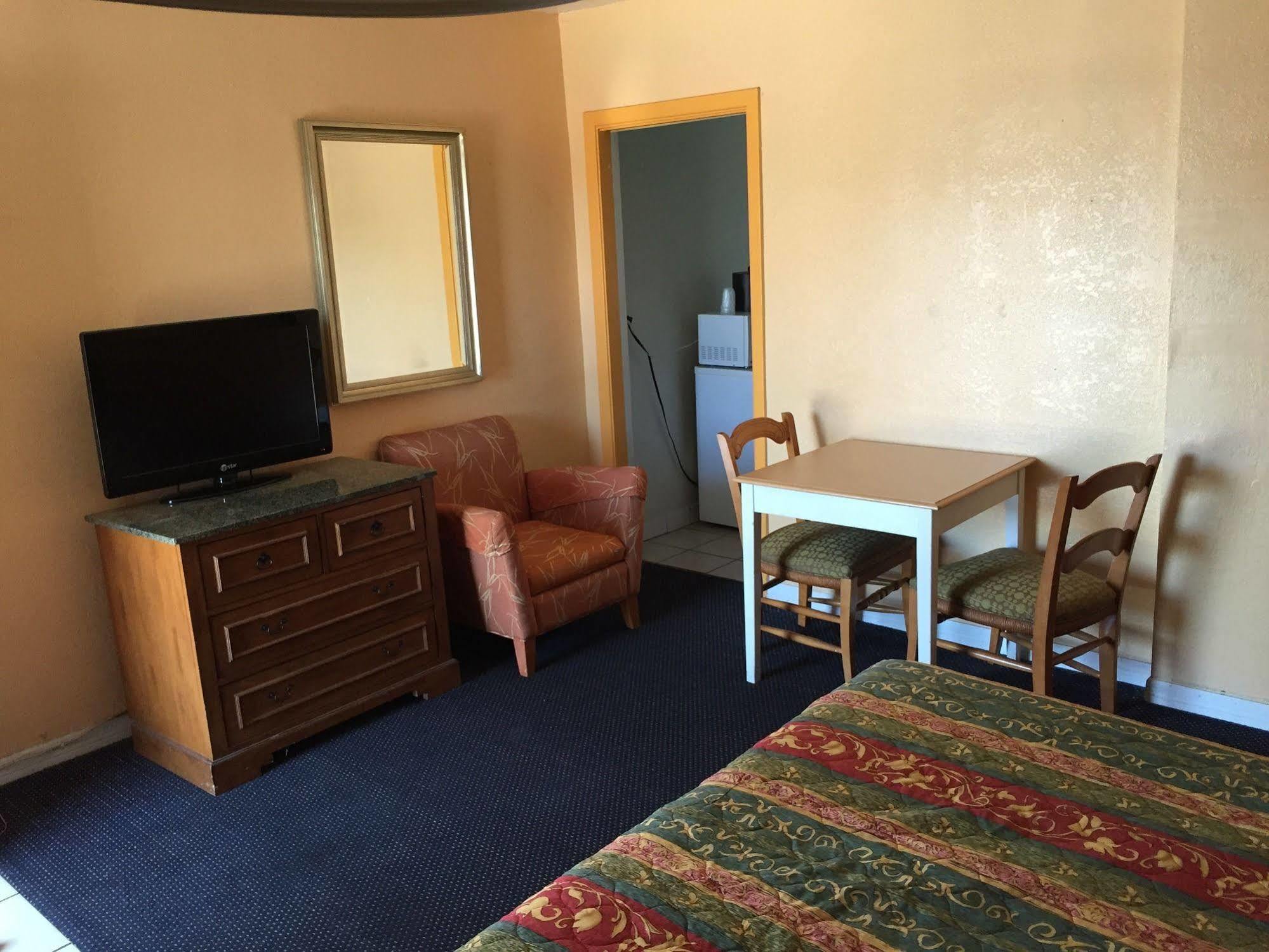 Western Sands Motel Indio Buitenkant foto
